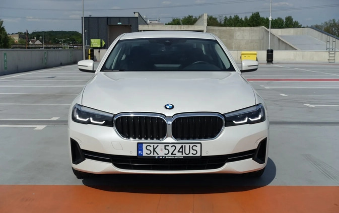 BMW Seria 5 cena 157500 przebieg: 94000, rok produkcji 2021 z Katowice małe 704